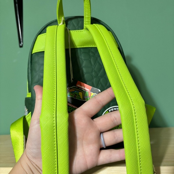 Loungefly Nickelodeon TMNT Teenage Mutant Ninja Turtles Mini Backpack Pizza NWT - Picture 8 of 13